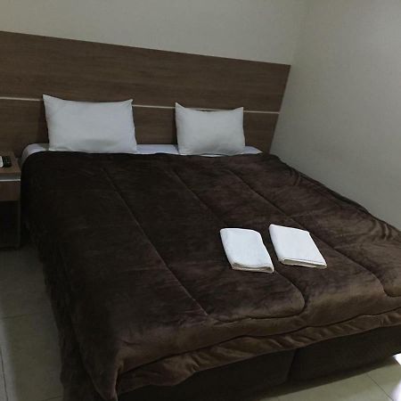 Hotel Hospeda Marília Kültér fotó