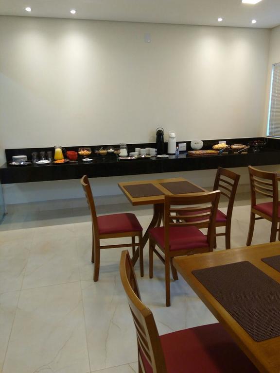 Hotel Hospeda Marília Kültér fotó