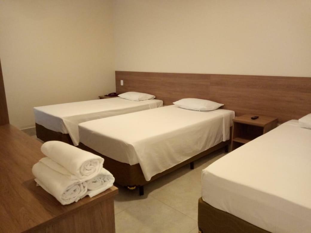 Hotel Hospeda Marília Kültér fotó