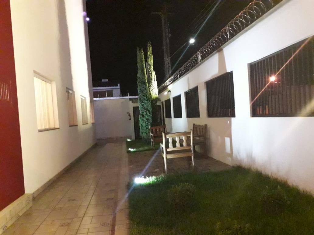 Hotel Hospeda Marília Kültér fotó